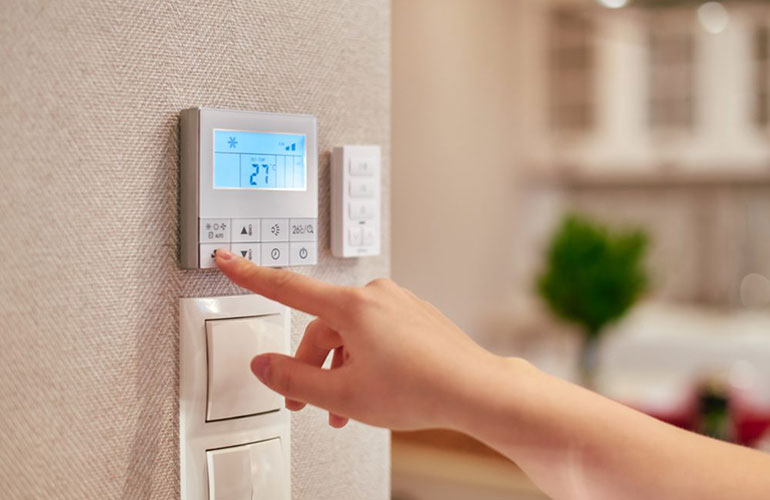 9.30pm adjust the thermostat