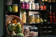 19 food staples healthy people always stock in the pantry