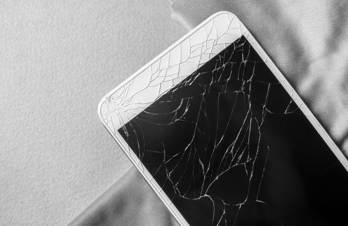 Replace a shattered screen