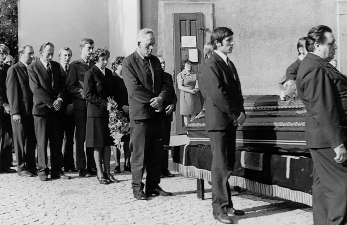 Old rule: You must wear black to a funeral