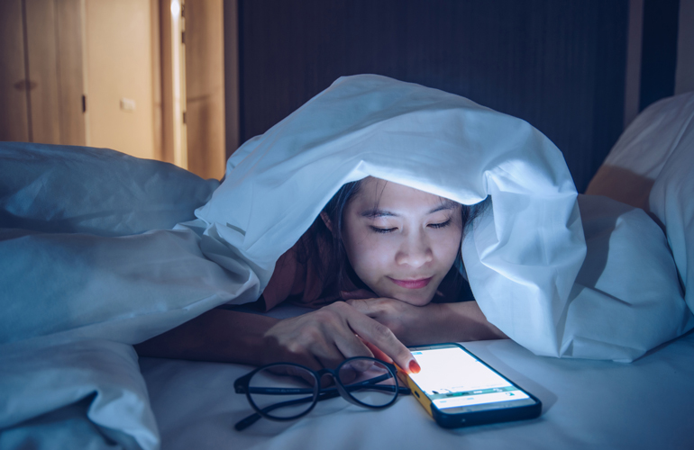No blue light in the bedroom