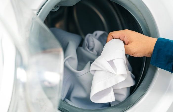 Unwrinkle clothes in the dryer