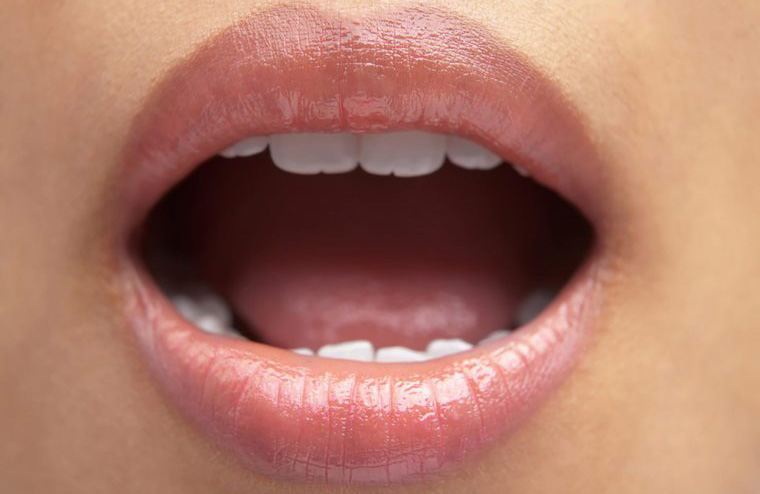 The smelly microbes in your mouth