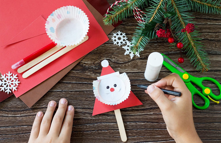Santa puppets