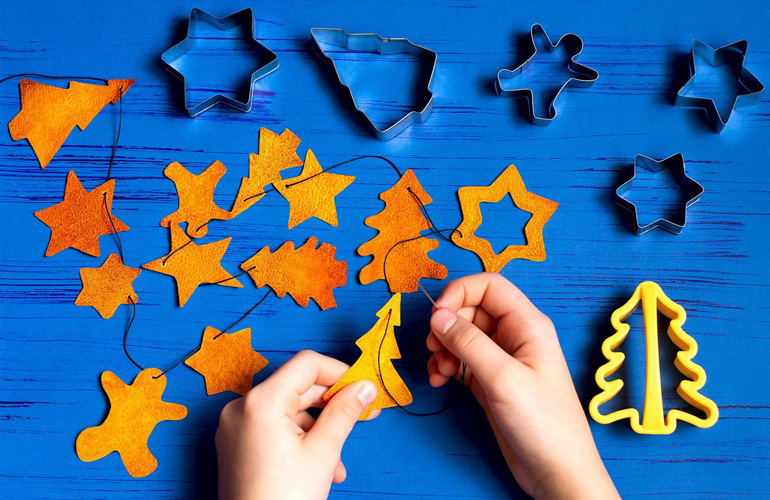 Orange peel garland