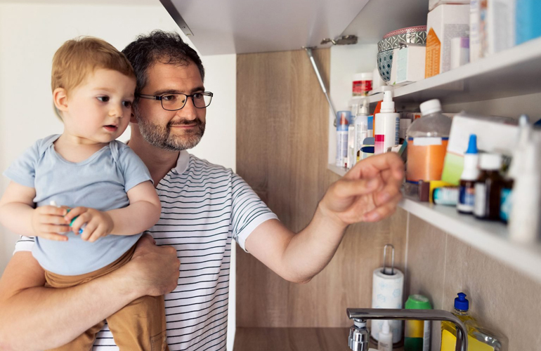 Bathroom organisation hacks