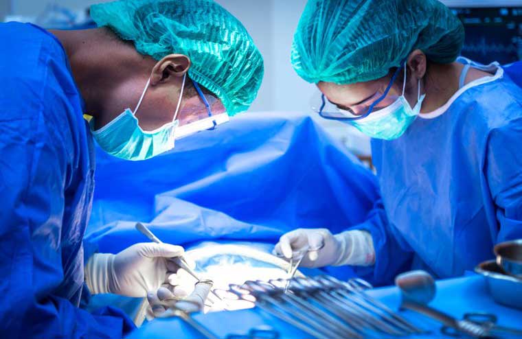 Slicing into a tumour causes it to spread