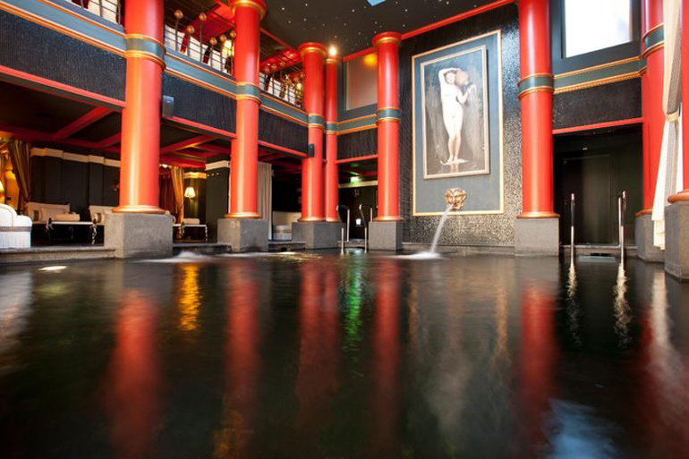 Piscine Spa Pool: InterContinental Bordeaux – Le Grand Hôtel