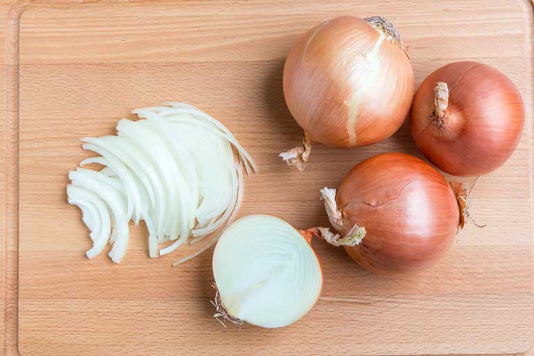 Onions: have with bread
