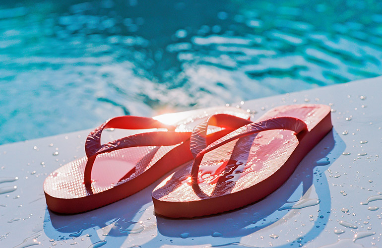 I wear flip-flops too…
