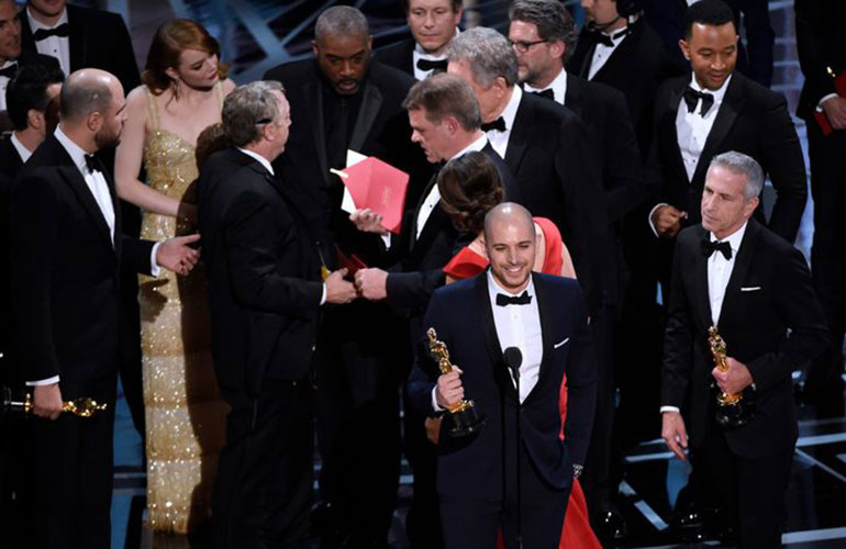 The wrong Best Picture winner is named at the 89th Academy Awards