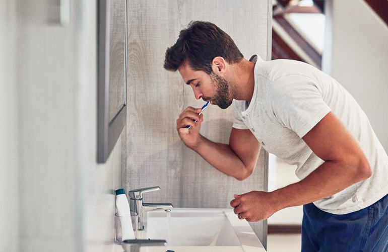 “You should brush your teeth immediately after eating sweets.”