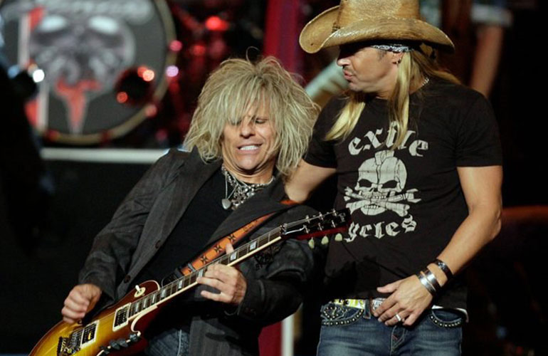 Bret Michaels is injured during the 63rd Tony Awards