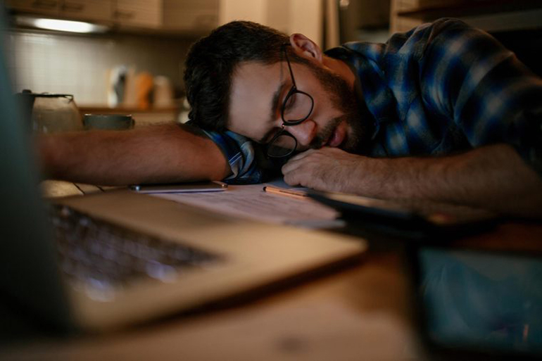 What happens to your body when you don’t sleep enough