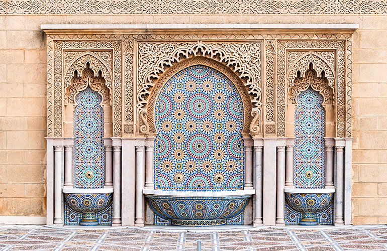 Tiled fountain of Mosque Hassan