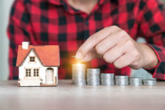 How to make a budget, according to money experts