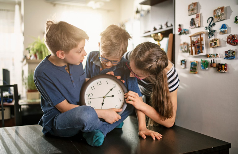 Kid’s clock and schedule, all in one