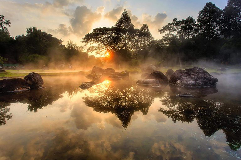 Jae Sorn Hot Spring – Thailand