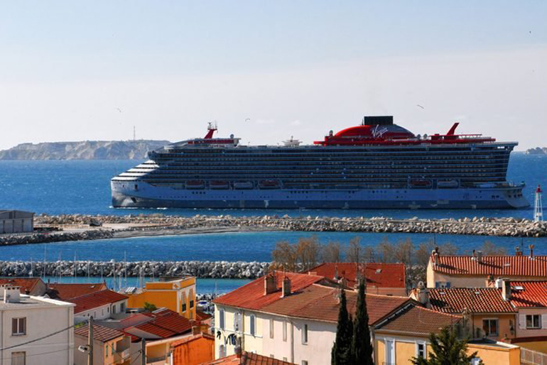 Best cruise for younger couples – Virgin Voyages
