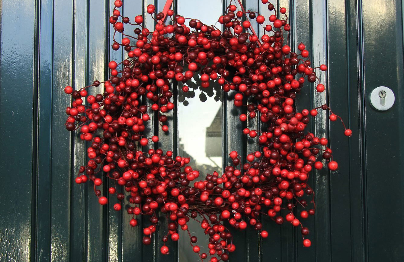 Berry merry Christmas wreath