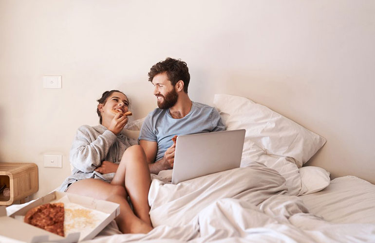 Eating in bed? Not healthy
