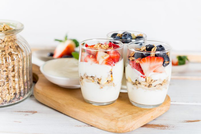 Greek yoghurt parfait