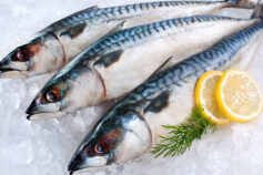15 things chefs always buy frozen
