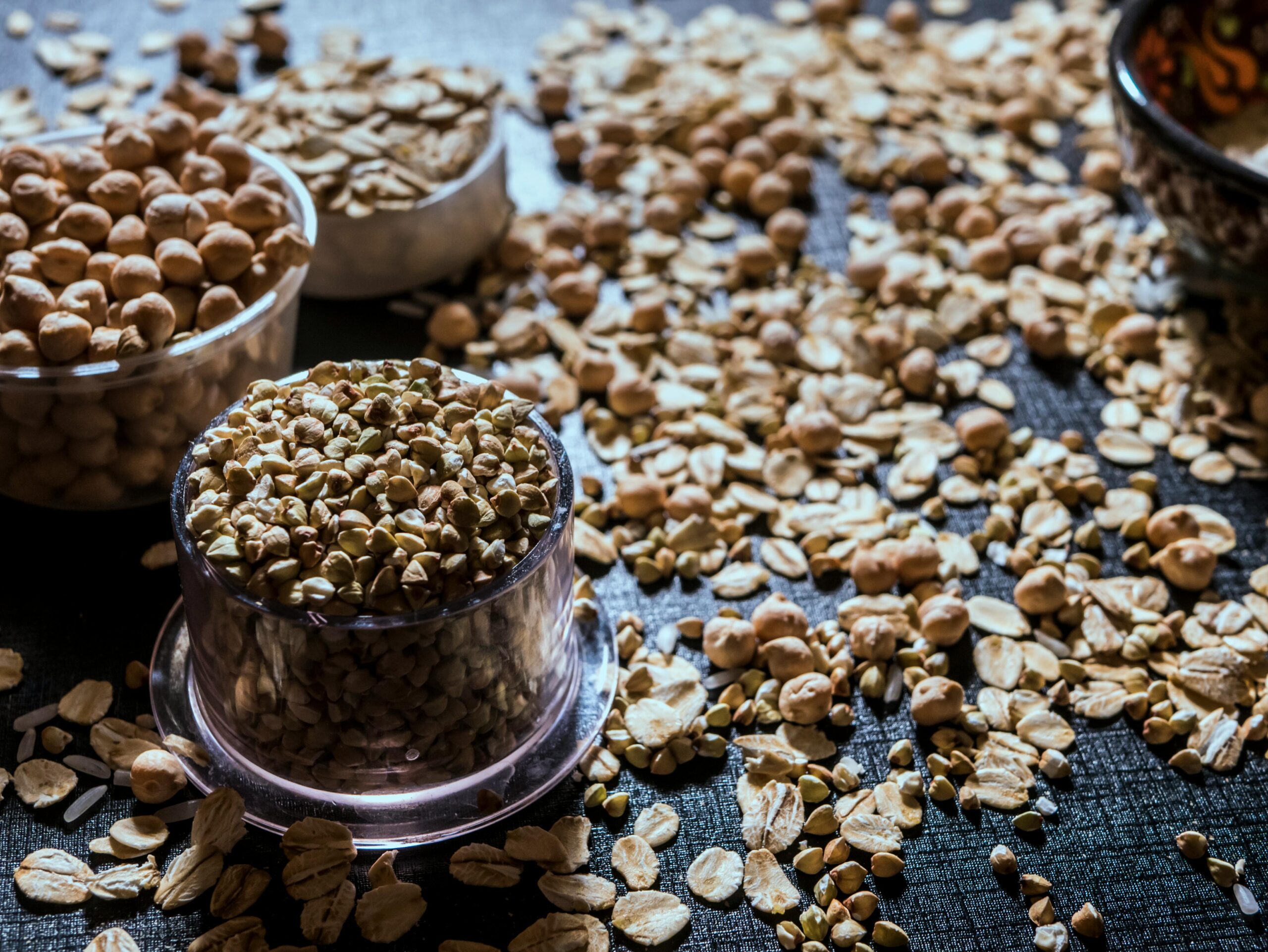 How to Make a Homemade Face Mask with Oatmeal